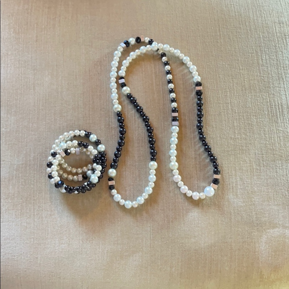 Jewelry bundle - Picture 3 of 7